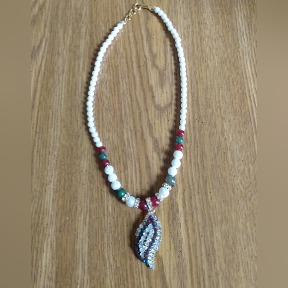 Jewelry - Red White and Green Beaded Necklace
